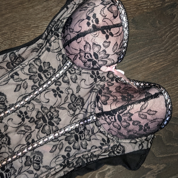 Lace corset/bustier - Picture 3 of 6